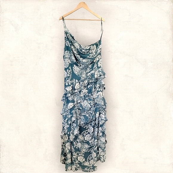 Fashion Nova Green Floral Maxi Dress - Picture 6 of 9